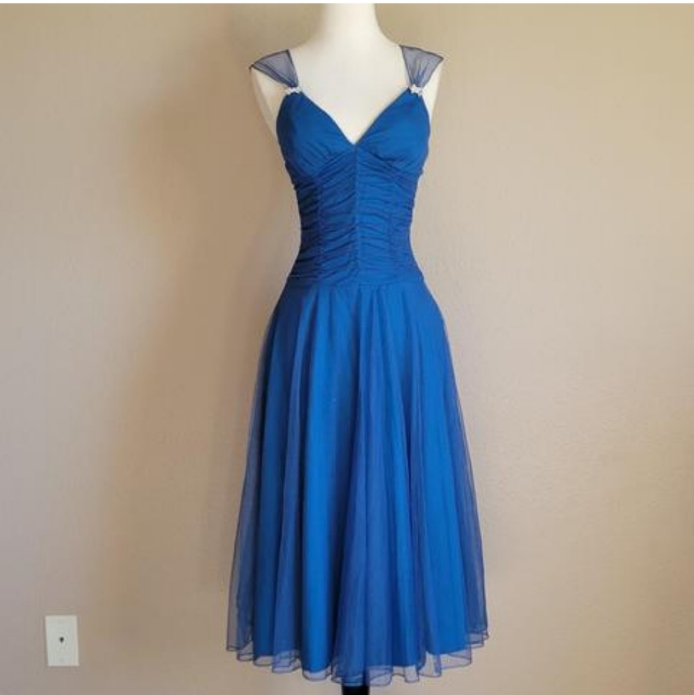 Beautiful vintage royal blue chiffon fairy dress 🧚‍♀️